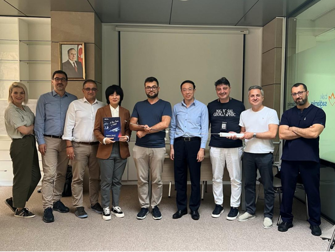 深化“一帶一路”醫療合作 廈心醫院王焱院長赴阿塞拜疆學術交流，踐行全球發展倡議